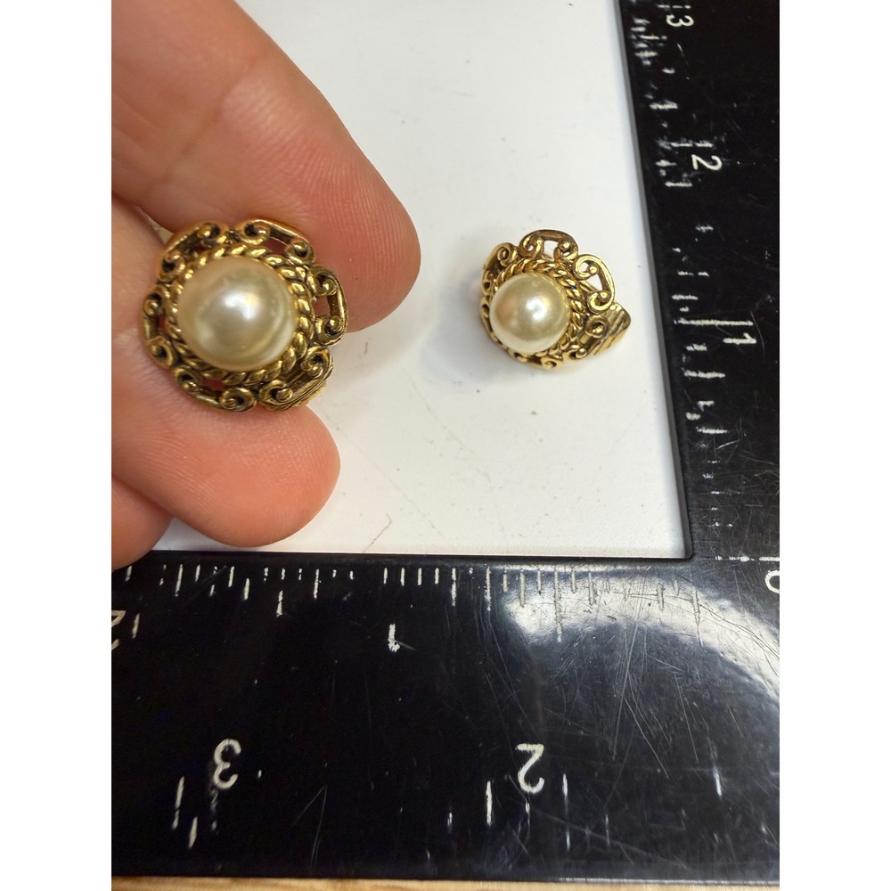 Vintage Gold Tone Faux Pearl Clip On Earrings Ornate Scroll Border Round Studs